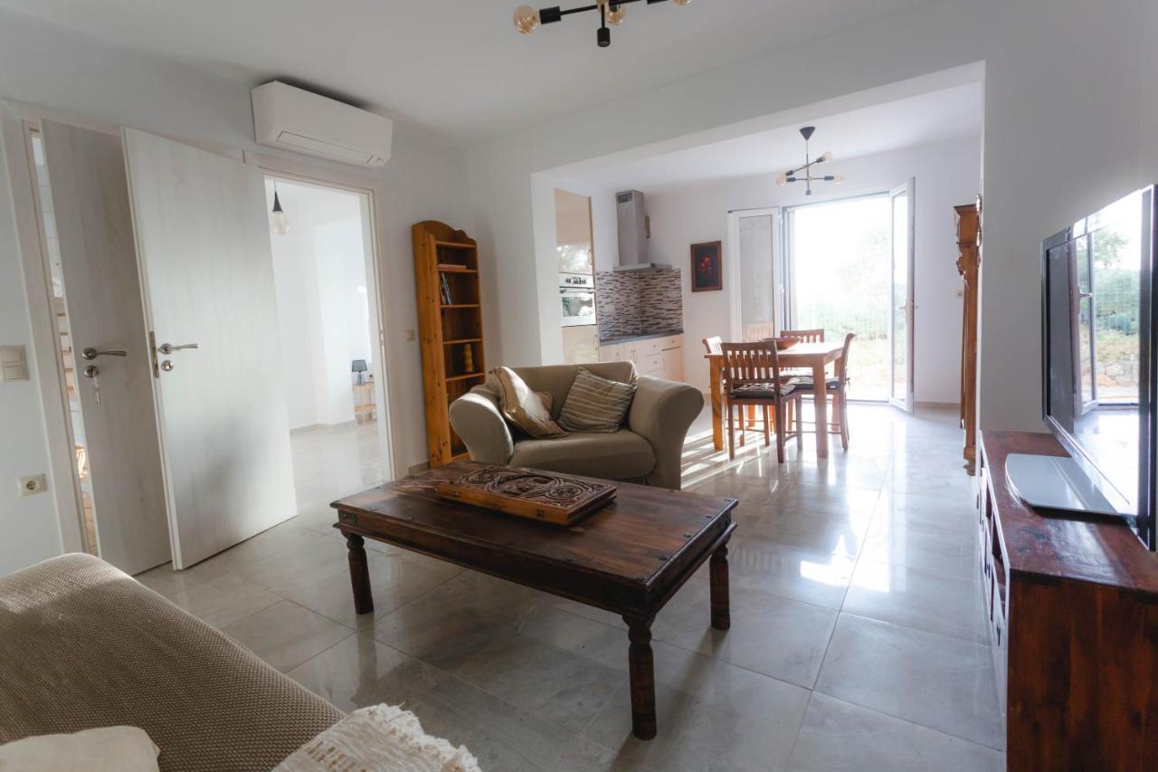 Appartement In Olive Groove House Peloponnesos Western Mani Kalianeika Екстер'єр фото